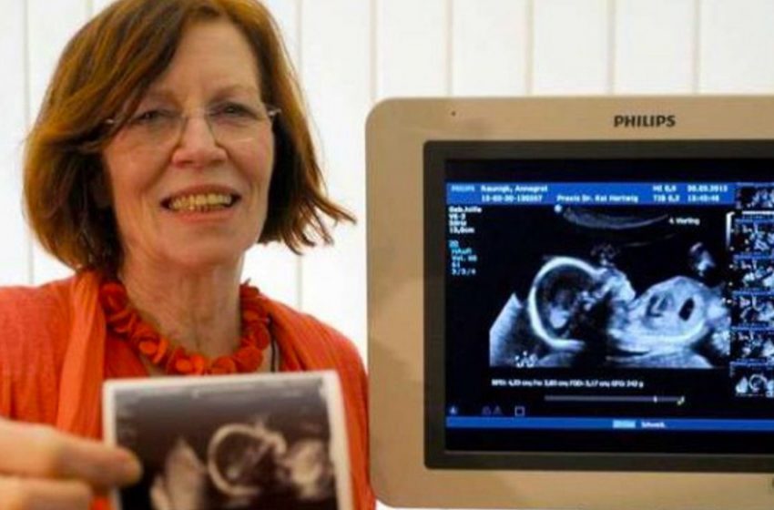  Annegret Raunig – A Mom Of 13 Children, Gave Birth To Quadruplets At The Age Of 65. How Does The Family Live Now?