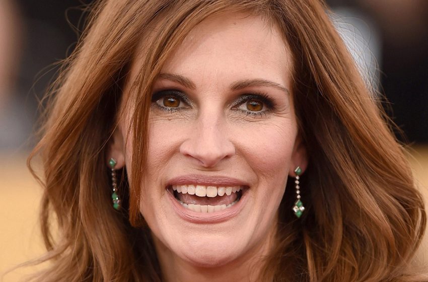  “Red curls drive you crazy!”: Julia Roberts caused a sensation at the gala