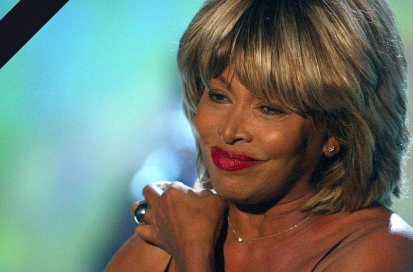  Kalp Kırıcı Görüntü : Tina Turner, Eşi Tarafından Desteklenirken, Vefatından Önce Kırılgan Bir Durumda Görüntülendi