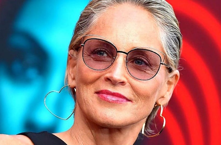  Artık Aynı Değil. 65 yaşındaki Sharon Stone, Makyajsız Fotoğraflarını Göstermeye Cesaret Etti