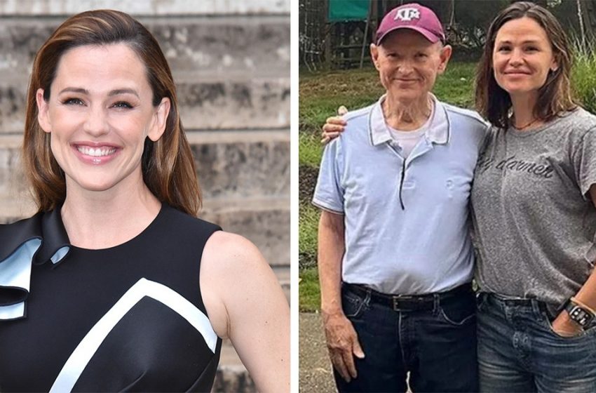  Hayranlar Durup Dururken Konuşamıyor : Jennifer Garner, Babasını 1948’den Gelen Şaşırtıcı Bir Hediye İle Doğum Gününde Şaşırttı