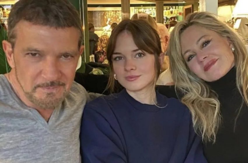  Dantelli Siyah Elbiseyle Harika Görünüyordu : Antonio Banderas ve Melanie Griffith’in Kızı Stella, Son Fotoğraf Çekiminde Herkesi Etkiledi