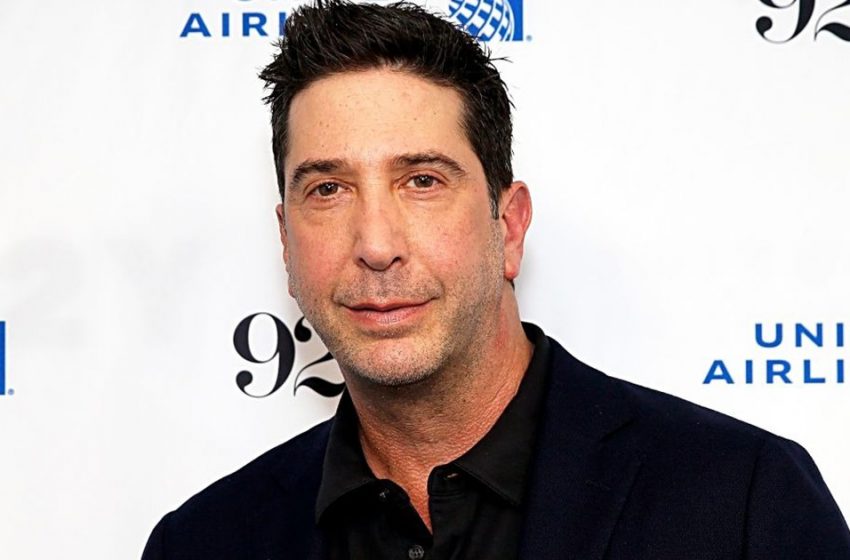  Başını Tıraş Etti ve Kendini Vegerteryan İlan Etti : David Schwimmer’ın 12 Yaşındaki Kızının Son Tuhaf Davranışları