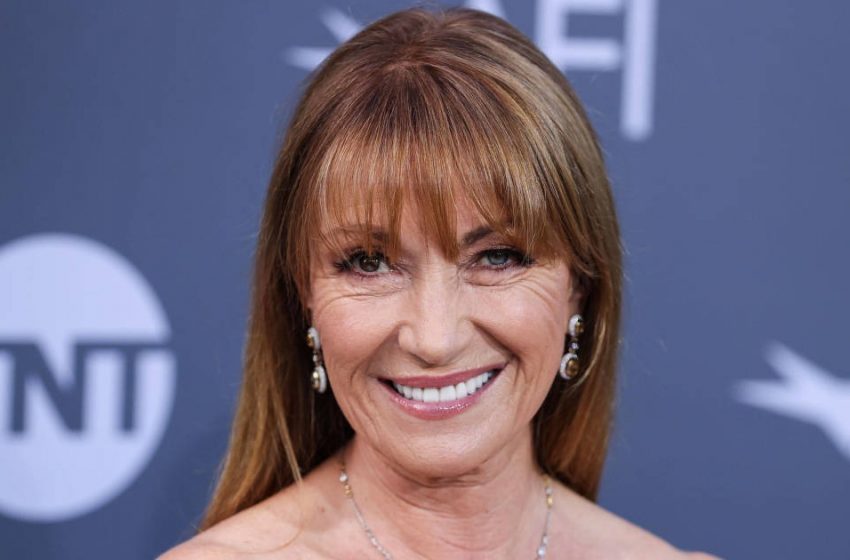  “Onları Doğururken Hayatını Feda Etti”: Jane Seymour, kızıl saçlı oğullarının bazı fotoğraflarını paylaştı