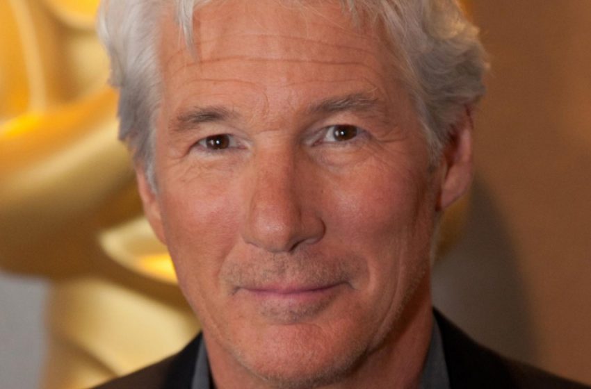  “Eşinden 30 Yaş Daha Genç”: Richard Gere’nin Genç Eşiyle İlgili Fotoğraflar Ağda Tartışılıyor!