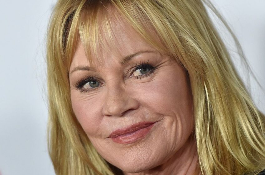  “Açıklayıcı Bikini İçinde”: 66 yaşındaki Melanie Griffith, Meksika’daki Plajda Yakalandı!