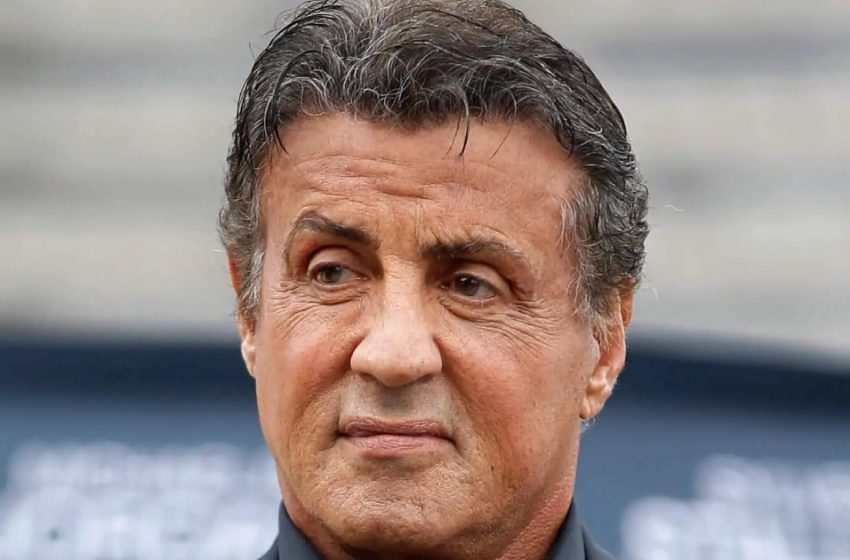  “Aile Konutlarını 58 Milyon Dolara Sattı”: Sylvester Stallone’un Beverly Hills Malikanesi, bir zamanlar içinde yaşadığı yer!