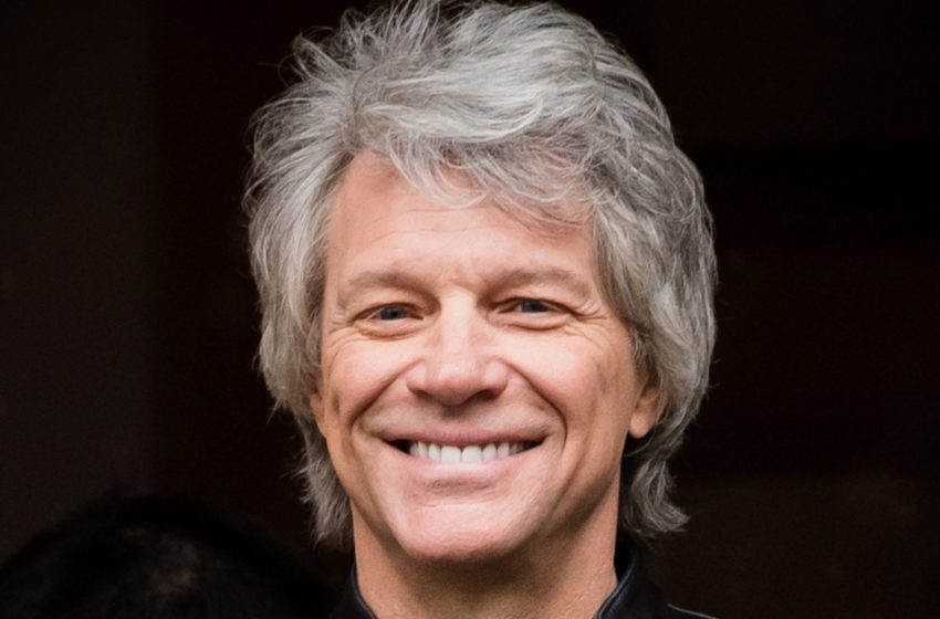  Jon Bon Jovi, eşiyle 4 on yıldır sadıktır: Harika Amerikalı çiftin son fotoğrafları!