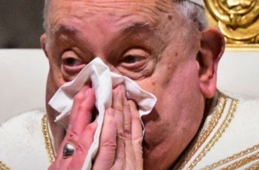  ‘În apropierea morții’ în mijlocul problemelor continue: Papa Francisc rupe tăcerea despre luptele sale cu sănătatea!
