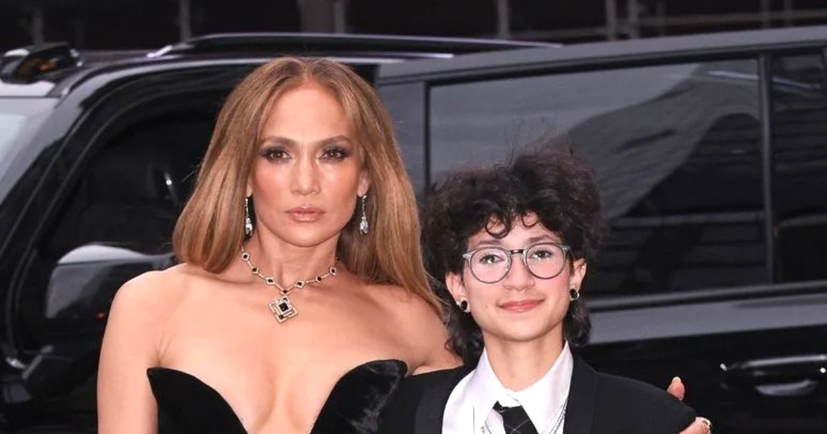Fotografiile cu Jennifer Lopez realizate de paparazzi șochează fanii: Ce se întâmplă cu silueta ei?