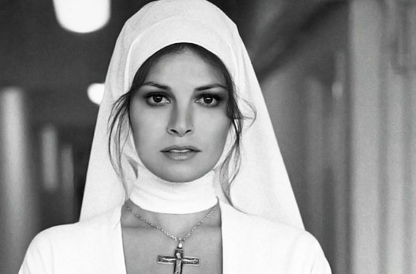  O frumusețe atemporală!: Uitați-vă cum arăta această legendă de la Hollywood în anii săi mai târzii!