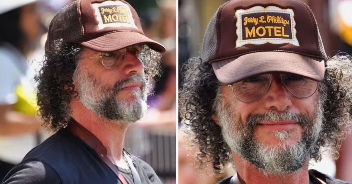 Fost copil vedetă adorat în Hollywoodul anilor ’80, acum de nerecunoscut în noua sa carieră: Poți ghici cine este?