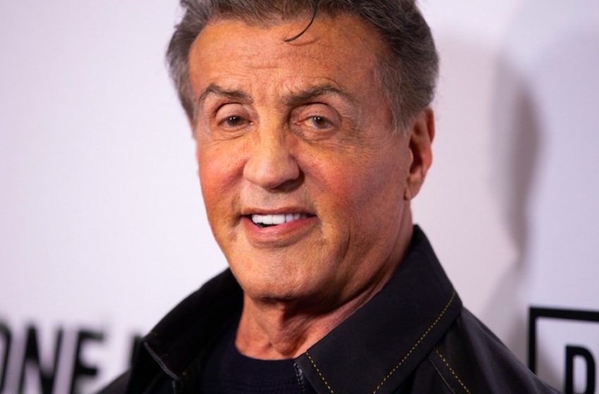  „Familia Barbie”: Fotografia lui Sylvester Stallone alături de soția sa și cele trei fiice i-a cucerit pe fani