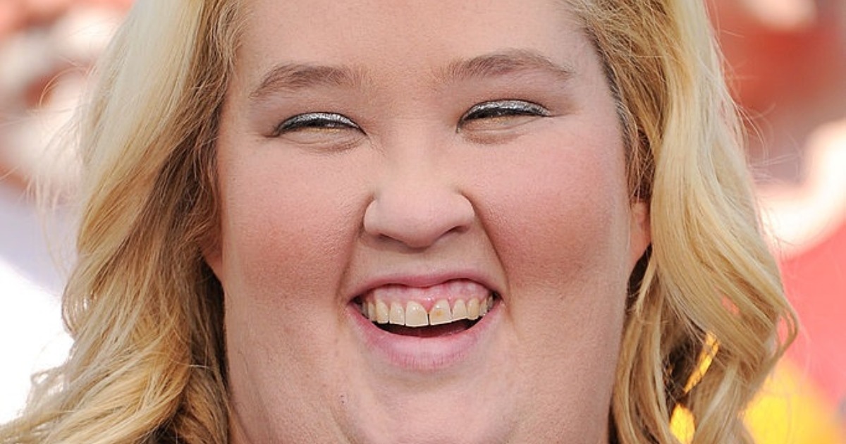 Mama June a slăbit 35 de kilograme și arată complet de nerecunoscut! Vezi transformarea ei uimitoare!