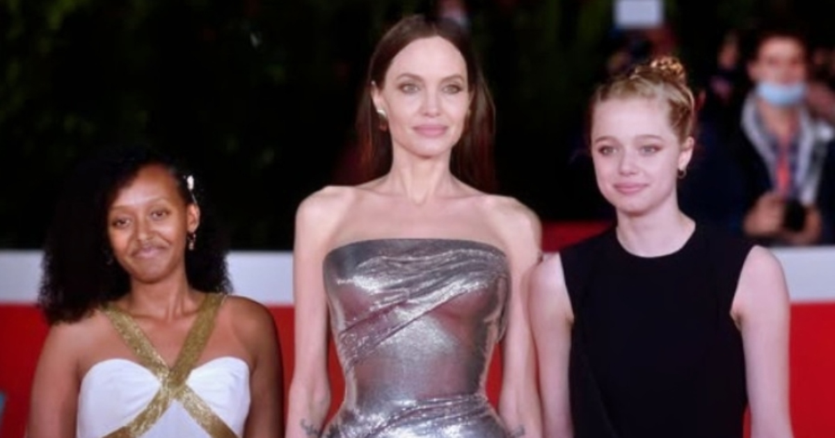 „Toate cele trei fiice ale lui Brad Pitt și Angelina Jolie și-au schimbat numele!: Cum își construiesc propriile identități!”