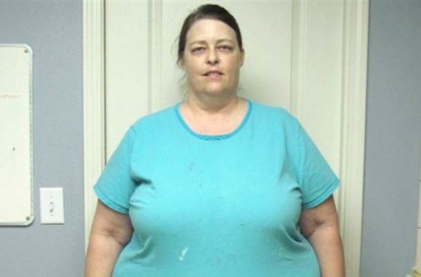  Emerytka, 63 lata, zmniejszyła swoją wagę o połowę, tracąc 225 funtów! Zobacz zdjęcia!